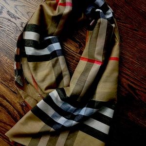 Burberry scarf